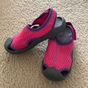 Kids crocs water shoes!